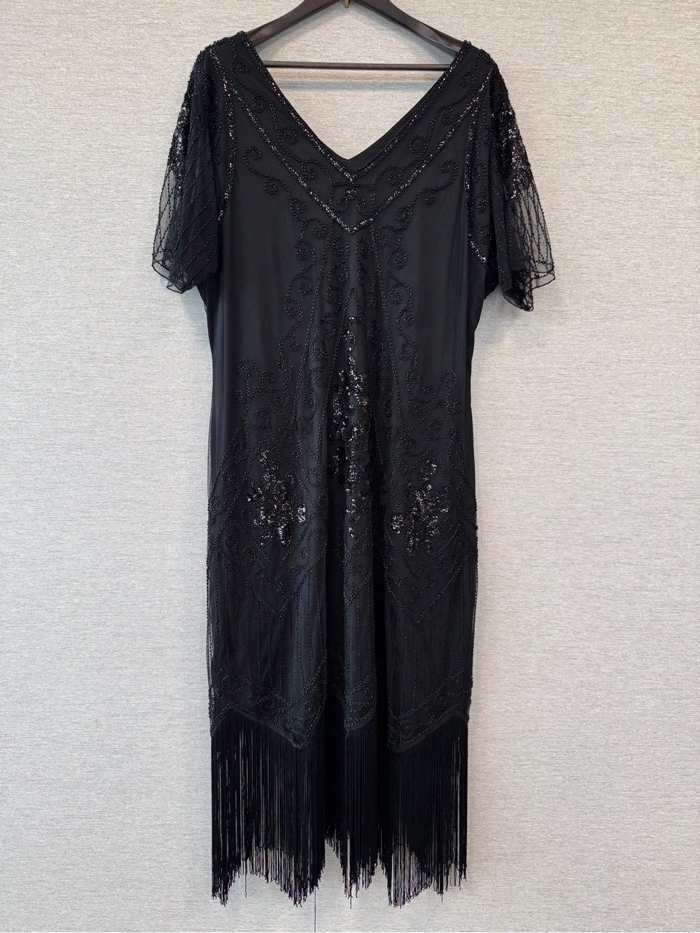 Elegant 1920’s Inspired Black Beaded Fringe Midi Dress with V-Neck